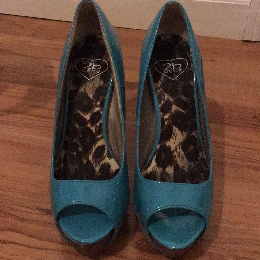Bebe heels - Picture 2 of 4